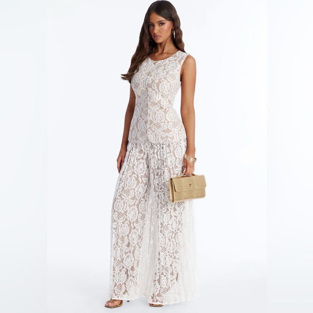 Lace Overlay Wide-Leg Pleated 2 Piece Set in White & nude